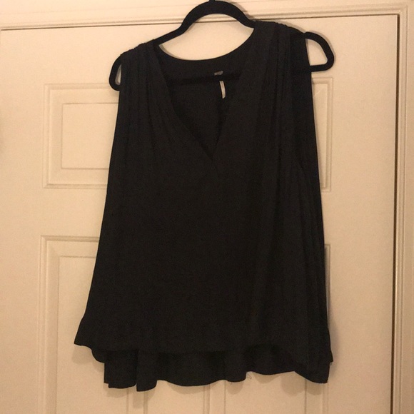 Free People Black Darcy Blouse V Neck Size Medium - Picture 3 of 4